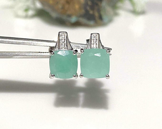 Vintage Sterling Silver 3.20ct Cushion cut Natural Emerald & White Topaz Earrings.