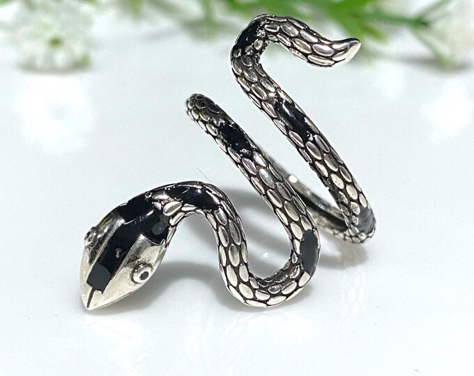 Vintage Sterling Silver Black Enamel Black Spinel on Eye's Snake Long Ring Size 6.5
