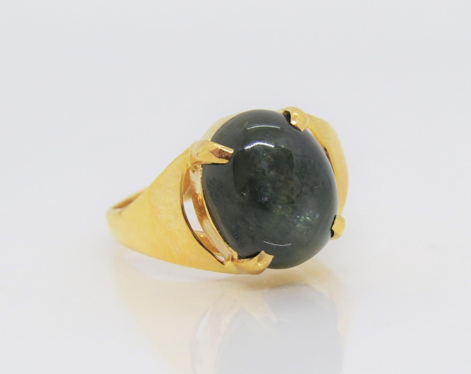 Vintage 18K Solid Yellow Gold Natural Dark Blue Sapphire Ring Size 7.75