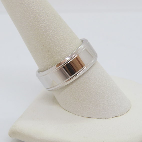 Vintage Sterling Silver Wedding Band Ring Size 9 View 6