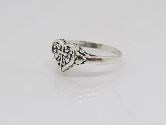 Vintage Sterling Silver Cross Heart Filigree Ring… - image 4