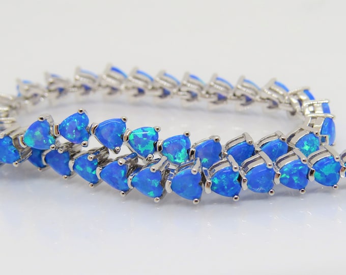 Vintage Sterling Silver Heart cut Blue Opal Link Chain Bracelet 7 6/8''