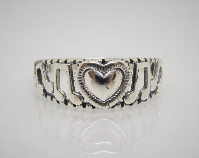 Vintage Sterling Silver Heart Ring Size 7