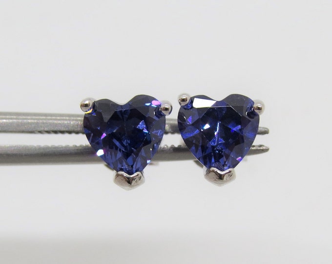 Vintage Sterling Silver Heart cut Tanzanite Stud Earrings