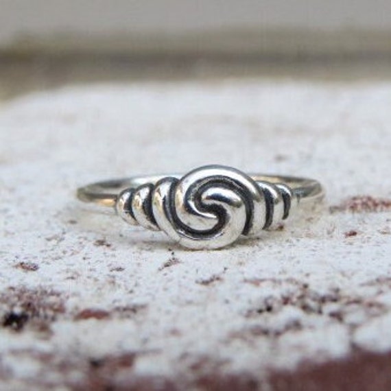Vintage Sterling Silver Spiral Ring Size 7 - image 1