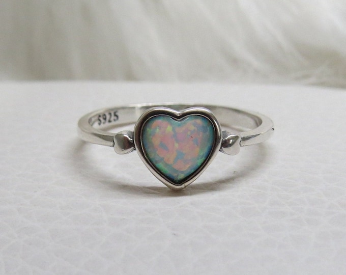 Vintage Sterling Silver White Opal Heart Ring.