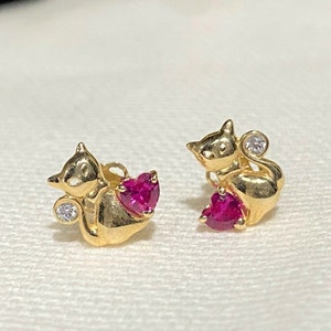 Vintage 14K Solid Yellow Gold Ruby & White Topaz Kitty Cat Stud Earrings
