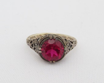 Vintage sterlingsilverring med rubin och filigran, storlek 8