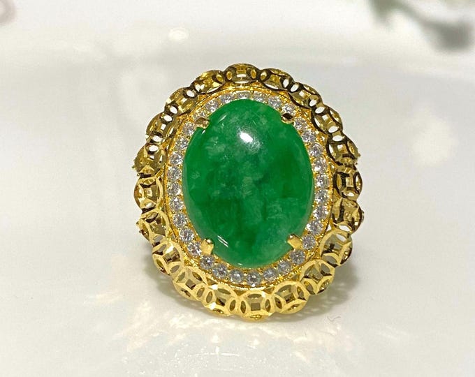 Vintage 15K 610 Solid Yellow Gold Oval Green Jadeite Jade & White Topaz Ring Size 6.75