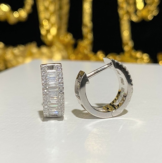 Orecchini A Cerchio Lisandra Scott In Argento 925 Con Zirconi Bianchi - Piccoli Cerchi Brillanti, Ipoallergenici E Rodiati - 3