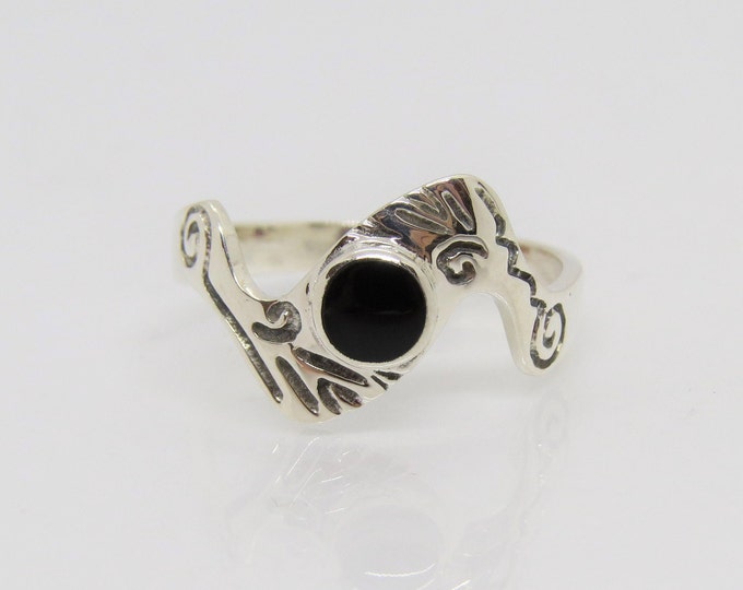 Vintage Sterling Silver Black Onyx Carved Ring Sze 7.75