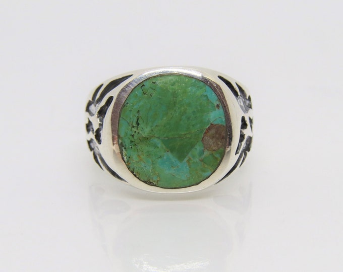 Vintage Sterling Silver Natural Turquoise Men's Ring.