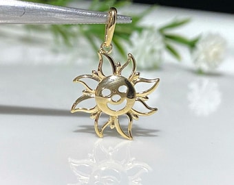Vintage 14K Solid Gold Sun Charm Pendant.