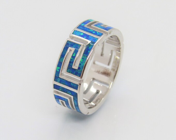 Vintage Sterling Silver Blue Opal Band Ring Size 8