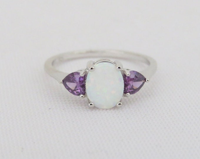 Vintage Sterling Silver White Opal & Amethyst Ring Size 8
