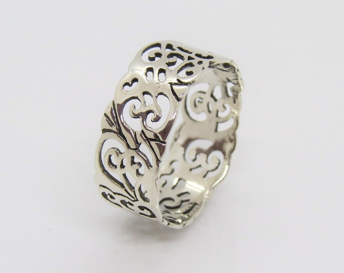 Vintage Sterling Silver Filigree Band Ring Size 8