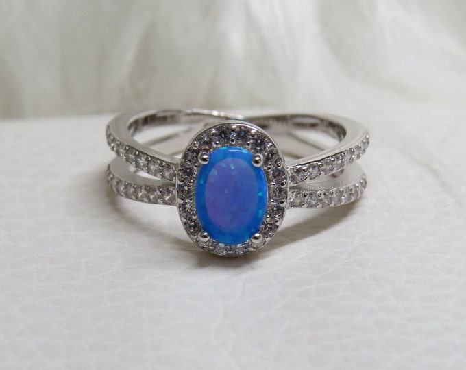 Sterling Silver Blue Opal & White Topaz Ring.