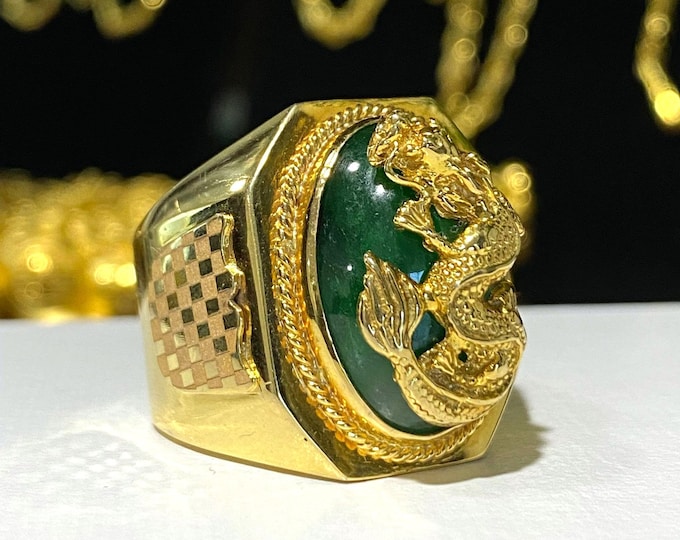 Vintage 15K 610 Yellow Gold Oval Green Jade Dragon Men's Ring Size 10