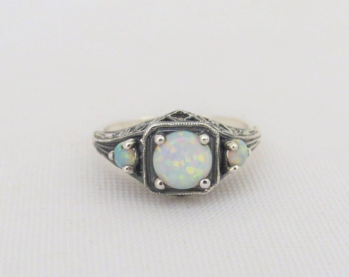 Vintage Sterling Silver White Opal Three stone Filigree Ring Size 9