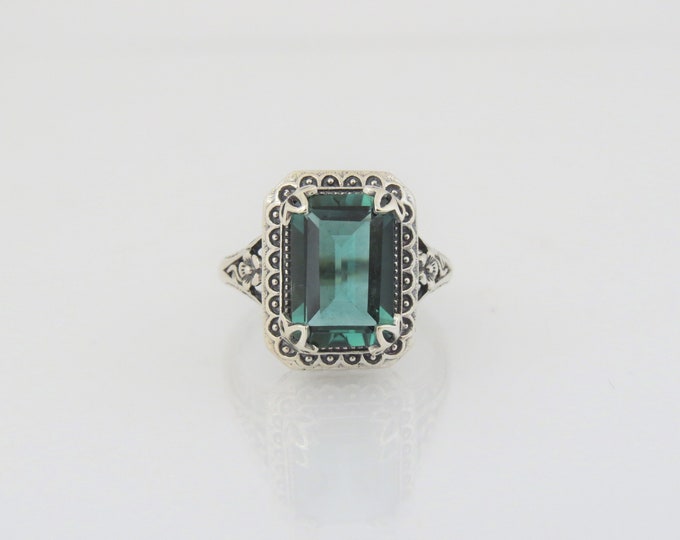 Vintage Sterling Silver Emerald Flower Ring Size 7
