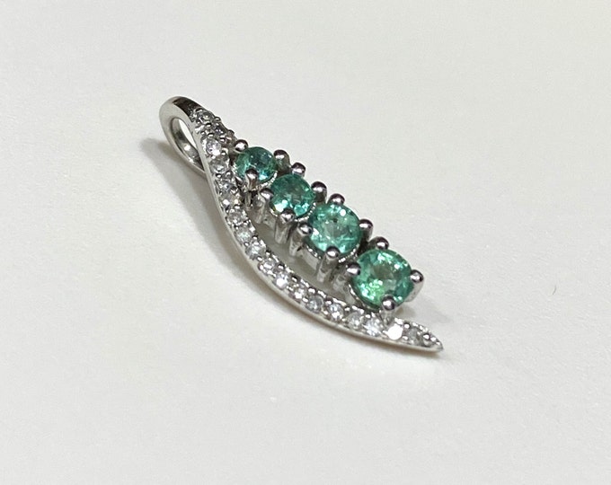 Vintage 14K Solid White Gold Genuine Emerald & Diamond Pendant.
