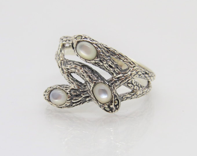Vintage Sterling Silver White Moonstone & Marcasite Snakes Ring Size 8