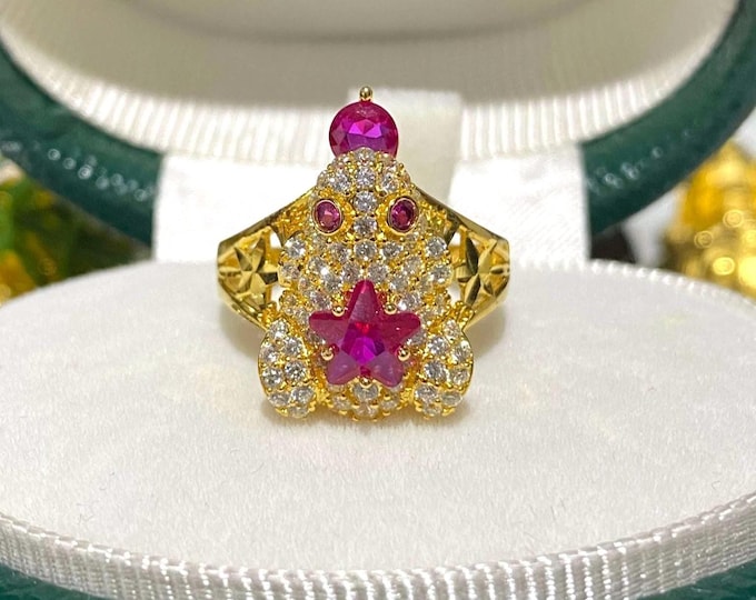 Vintage 15K 610 Solid Yellow Gold Star Ruby & White Topaz Ruby Eye's Frog Ring Size 5.5