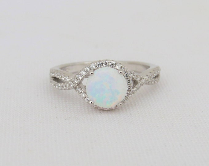 Vintage Sterling Silver White Opal & White Topaz Infinity Ring Size 8