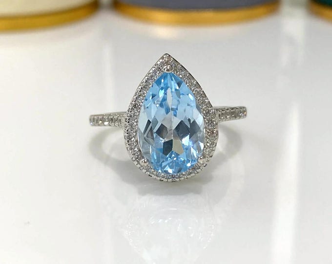 Vintage Sterling Silver Natural Blue Topaz & White Topaz Ring Size 7 1/4