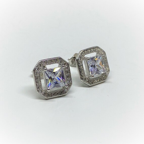 Vintage Sterling Silver White Topaz Earrings. - image 4