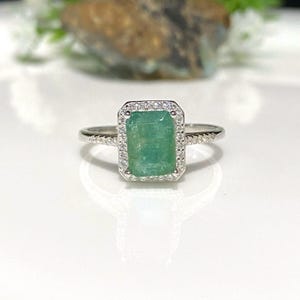 Vintage Sterling Silver 1.74ct Natural Emerald & White Topaz Ring Size 8.25