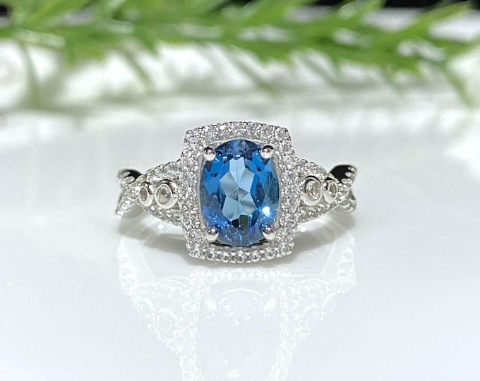 Vintage Sterling Silver Oval cut London Blue Topaz & Diamond Ring Size 7