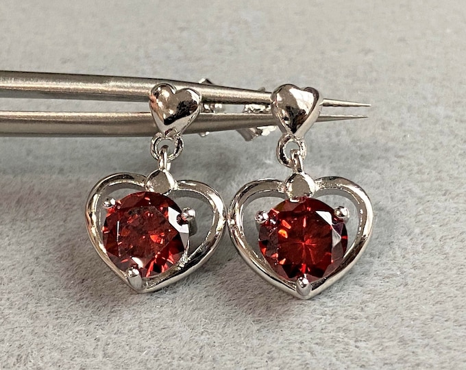 Vintage Sterling Silver Garnet Heart Dangle Earrings.