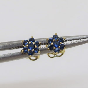 Vintage 14K Solid Yellow Gold Blue Sapphire Flower Tiny Earrings