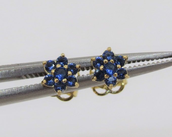 Vintage 14K Solid Yellow Gold Blue Sapphire Flower Tiny Earrings