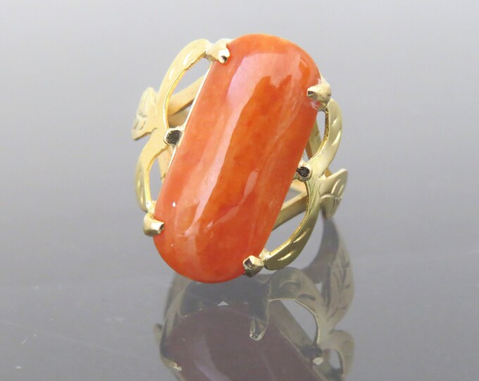 Vintage 18K Solid Yellow Gold Red Jadeite Jade Leaf Ring Size 6.5