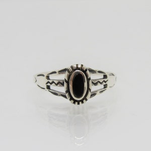 Vintage Sterling Silver Black Onyx Ring Size 9