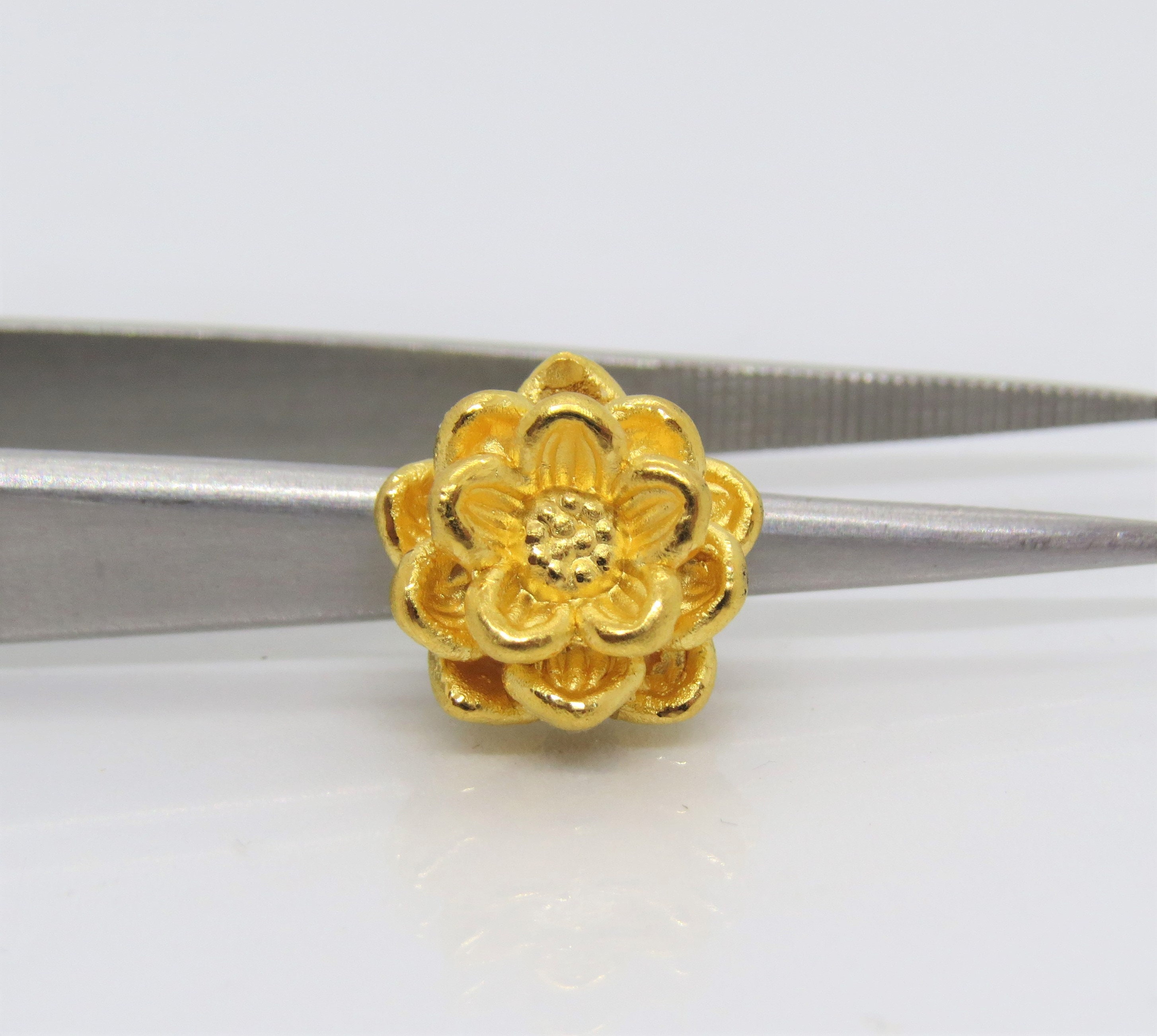 Vintage Pure 24K 9999 Gold Lotus Charm 