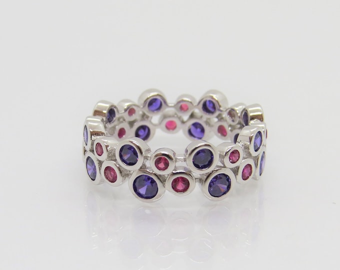 Vintage Sterling Silver Round cut Amethyst, Ruby Band Ring Size 6