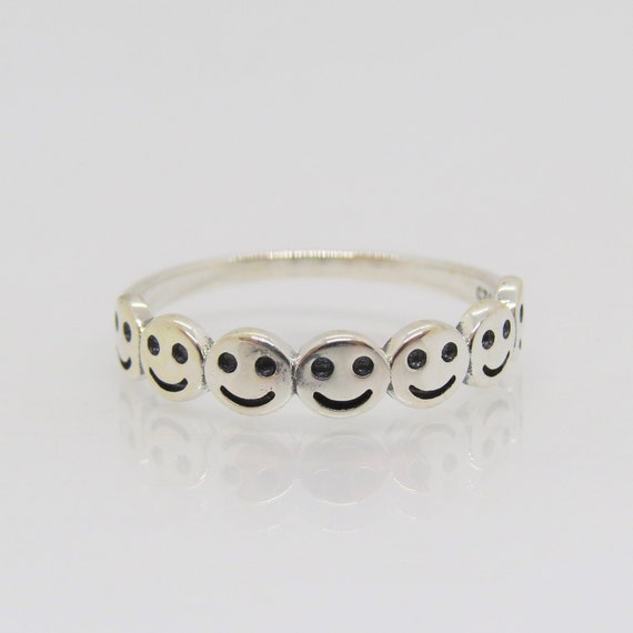 Vintage Sterling Silver Face Smiley Band Ring Siz… - image 1