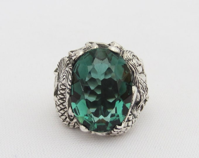 Vintage Sterling Silver Emerald Carved Mermaid Dome Ring Size 8
