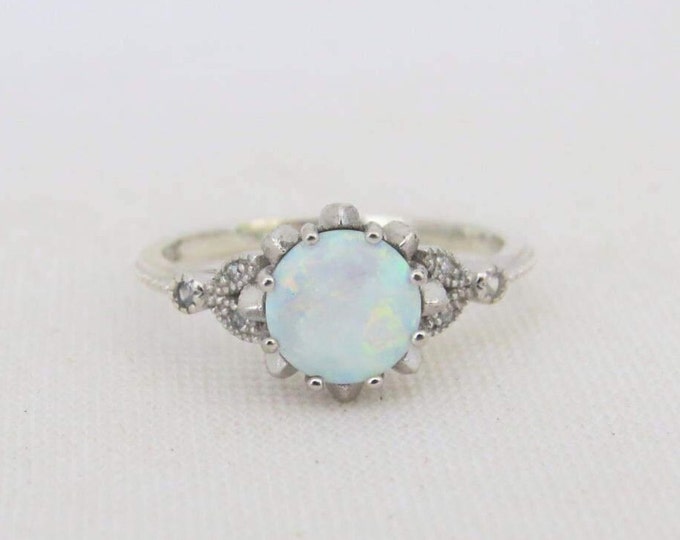 Vintage Sterling Silver White Opal & White Topaz Ring Size 8