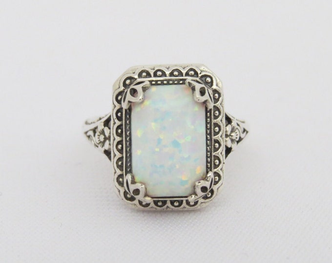 Vintage Sterling Silver White Opal Carved Flower Ring Size 9