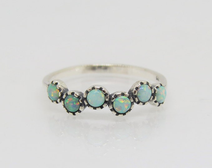 Vintage Sterling Silver White Opal Ring Size 7