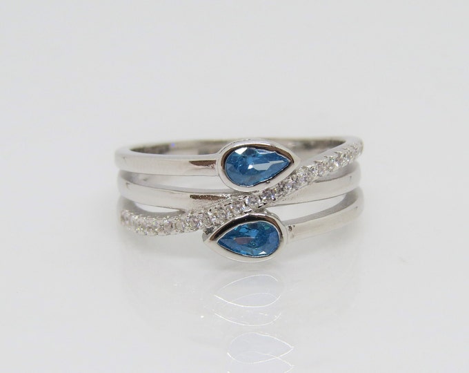 Vintage Sterling Silver Blue Topaz & White Topaz Ring Size 8