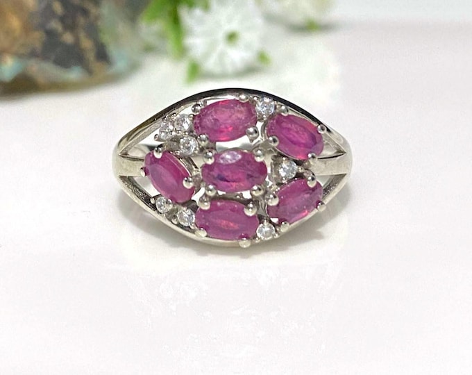 Vintage Sterling Silver Natural Oval cut Ruby & White Topaz Ring Size 7
