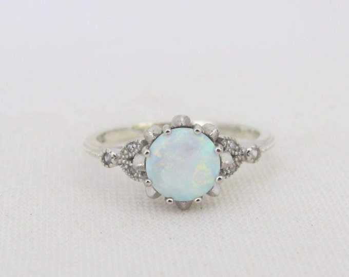 Vintage Sterling Silver White Opal & White Topaz Ring Size 7