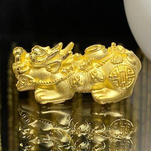 Vintage 24K 999 Pure Gold Pixiu, Dragon Charm Pendant Make for Bracelet.
