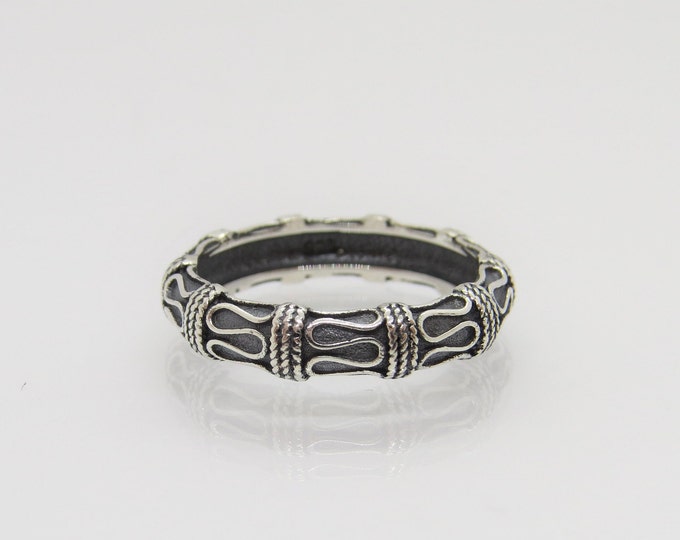 Vintage Bali Sterling Silver Band Ring Size 7