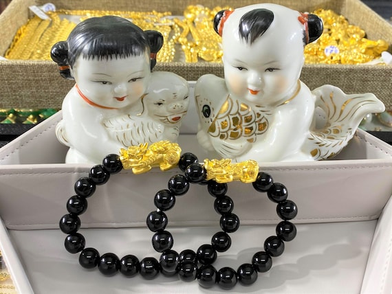 24K 999 Pure Gold 3D Pixiu With Black Onyx Bead Bracelet 24K 999 Pure Gold 3D Pixiu With Black Onyx Bead Bracelet